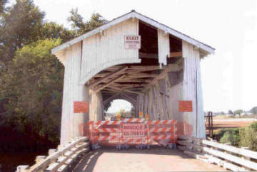 Gilkey Bridge. Photo by Bill Cockeell, Sept. 27, 2007